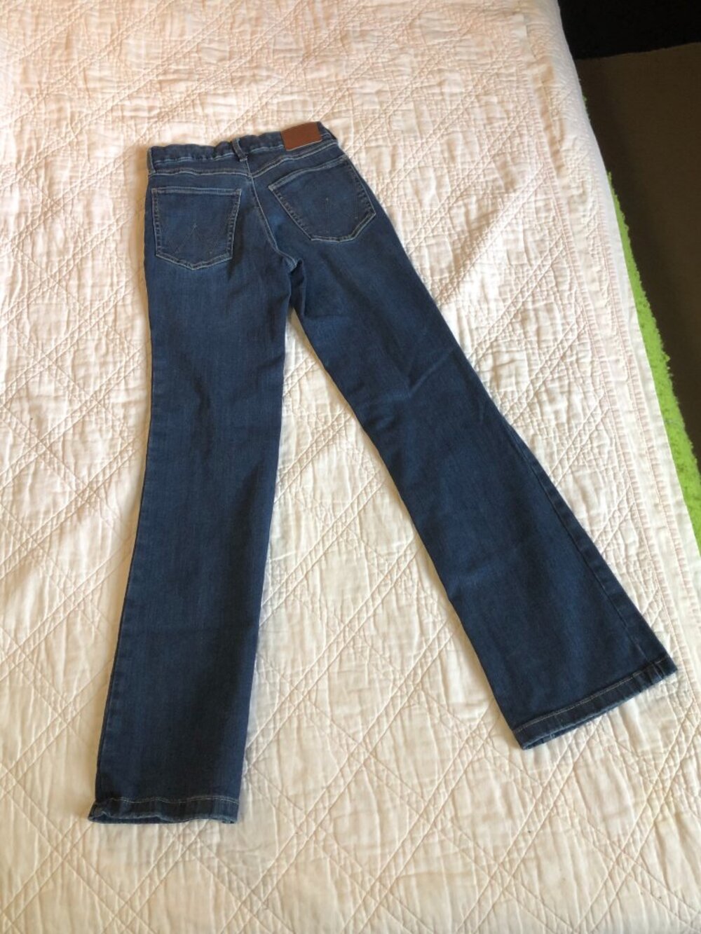 Wrangler Bespoke Boot Denim Girls/Big Girls Jeans, Size 26x32 - Picture 2 of 12